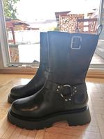 Schwarze Stiefel Gr. 38 - NEU Hessen - Rodgau Vorschau