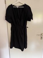 Schwarzes Wickelkleid COS München - Hadern Vorschau