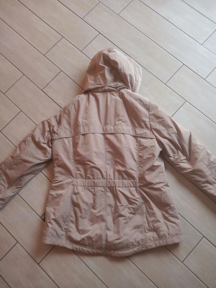 Jacke/ Winterjacke von Fuchs Schmitt gr.44 in Flensburg