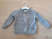 Strickjacke Pulli C&A Größe 74 grau Reißverschluss Nordrhein-Westfalen - Erkrath Vorschau