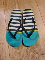 Badelatschen Badeschuhe Zehentrenner Gr. 35 / 36 NEU Nordrhein-Westfalen - Remscheid Vorschau