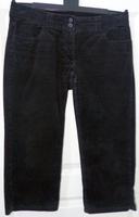 H+M Feincordhose 3/4-Hose 7/8-Hose Stiefelhose schwarz Gr. 40 Schleswig-Holstein - Glinde Vorschau