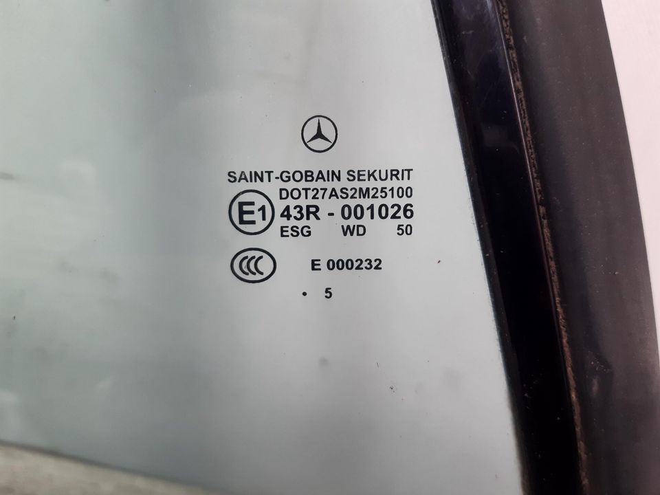 Mercedes-Benz CLK W209 Türscheibe Fensterscheibe Hinten Rechts in Köln