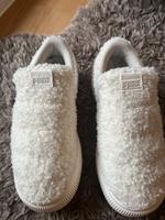 Puma Plüsch Schuhe Damen 35,5 Nordrhein-Westfalen - Witten Vorschau