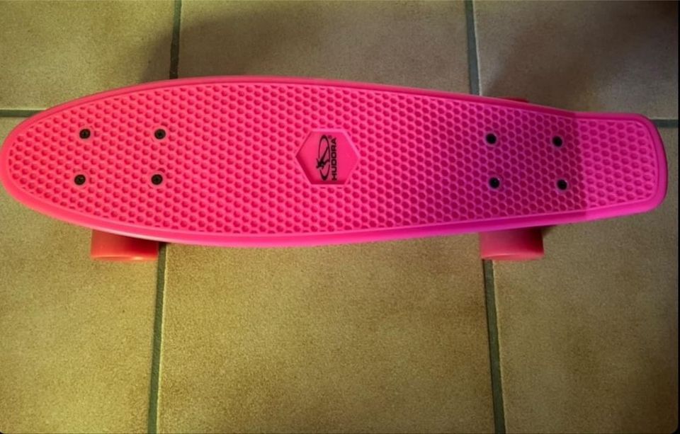 Hudora Kinderspielzeug Penny-Board in Pink in Flörsheim am Main