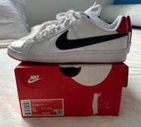 Sneaker Nike Court Royale 38.5 Bayern - Aiterhofen Vorschau