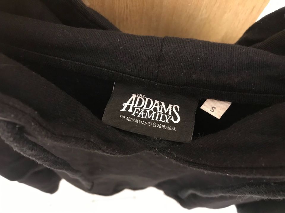 The Addams Family Hoodie Größe S (siehe Tragebilder) in Konstanz