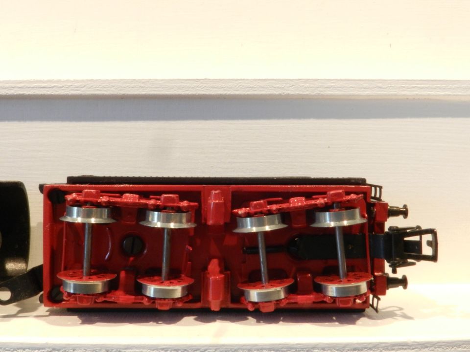 Märklin H0 HR 800 N Dampflok mit Tender BR 01 -Vitrinen-Modell- in Neunkirchen-Seelscheid