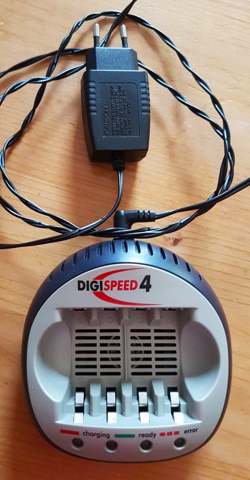 Akku Ladegerät ANSMANN DIGISPEED 4 in Atzelgift