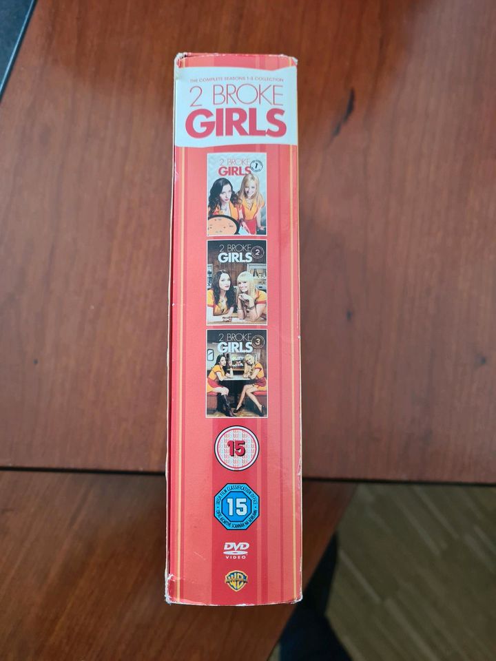 2 Broke girls Dvds in Centrum