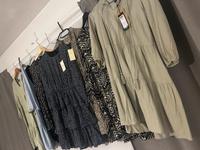 Sommerkleider/Kleider Paket❤️zum Teil Nagelneu ❤️ Baden-Württemberg - Holzgerlingen Vorschau