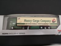 Herpa MB Actros MP3 V8 Koffersattelzug "Heavy Cargo Company" 1:87 Brandenburg - Letschin Vorschau