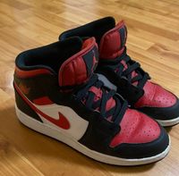 Sneaker Nike Jordan 1,  rot-schwarz Hessen - Kelkheim Vorschau