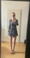 Gemustertes langärmliges Kleid von Mango Bayern - Freising Vorschau