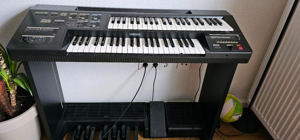 Yamaha Electone ME30 , Keyboard in Essen