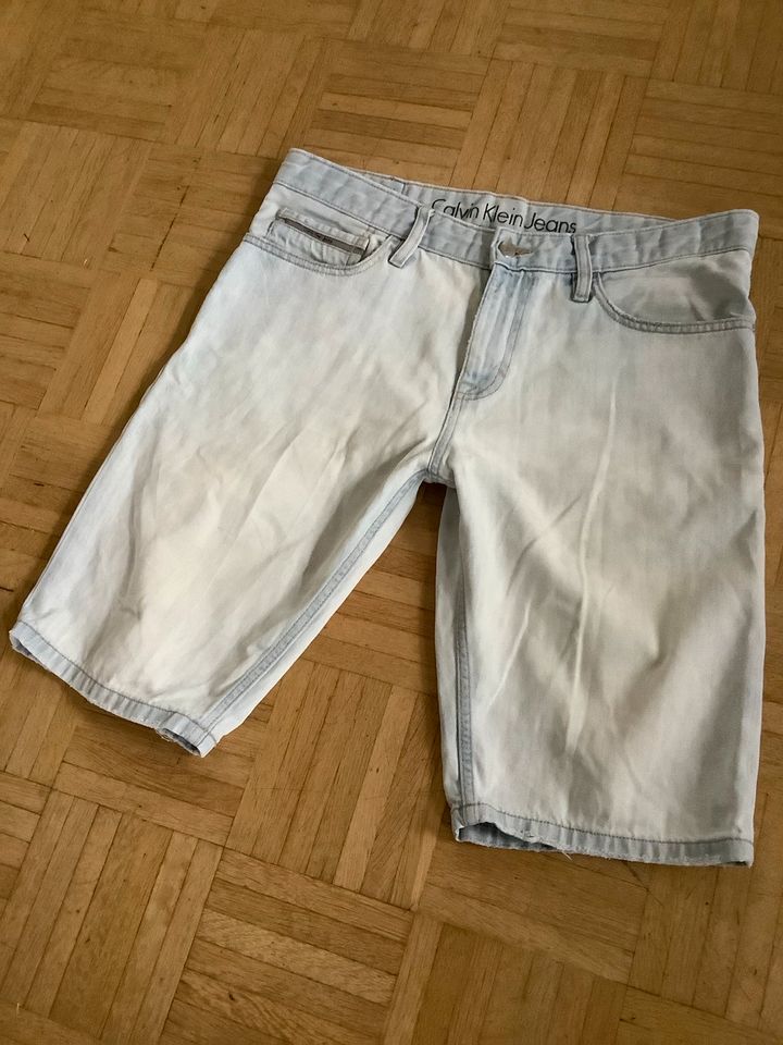 »CALVIN KLEIN« Jeans Shorts#kurze Hose -Gr: W33- slim-Herren in Hunderdorf