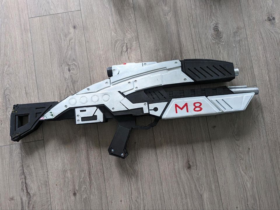 Komplettes Mass Effect 2 Cosplay Commander Shepard N7 in Schloß Holte-Stukenbrock