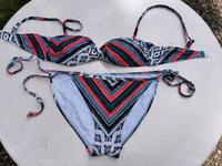 Bikini bunt Gr. 34/XS abnehmbare Träger Hessen - Wiesbaden Vorschau