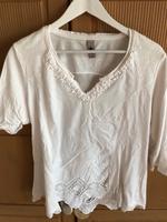 Shirt Tredy weiß im Materialmix 3/4 Arm - Größe 44 - neuwertig Bayern - Goldbach Vorschau