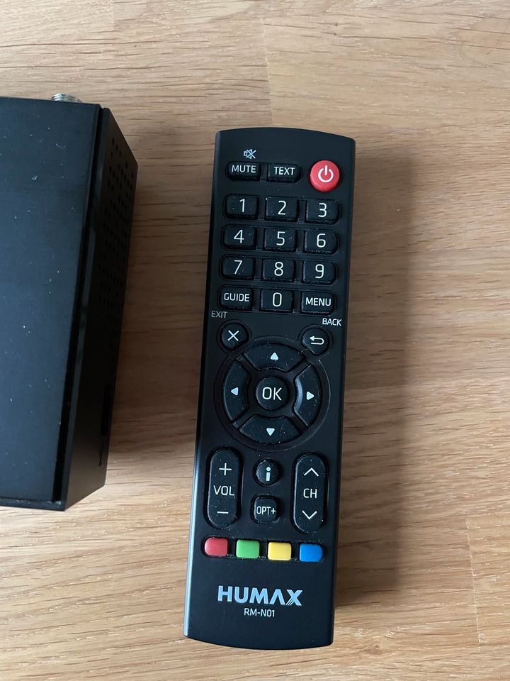 Humax HD Nano Free Sat-Receiver in Hamburg