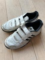 Adidas Sportschuhe Hallenschuhe Klett Gr 46 Hessen - Dillenburg Vorschau