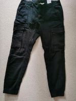 Jack & Jones Cargo Hose schwarz  Größe 32 / 30 Sachsen-Anhalt - Dessau-Roßlau Vorschau