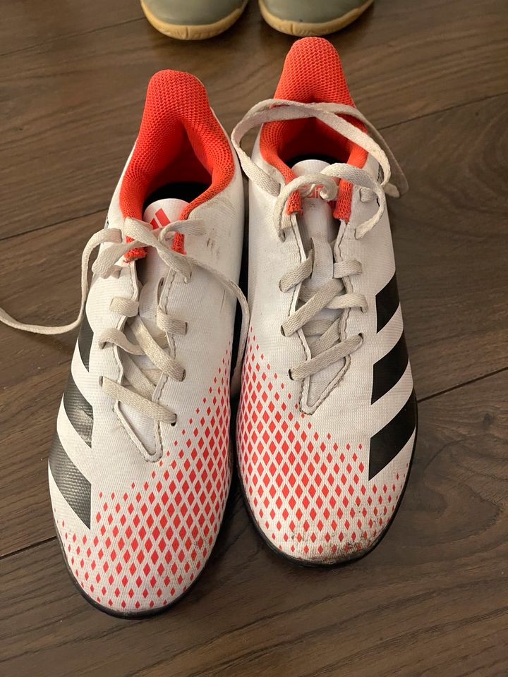 Adidas, Fußballschuhe, Gr. 36, 38 & 38,5 in München