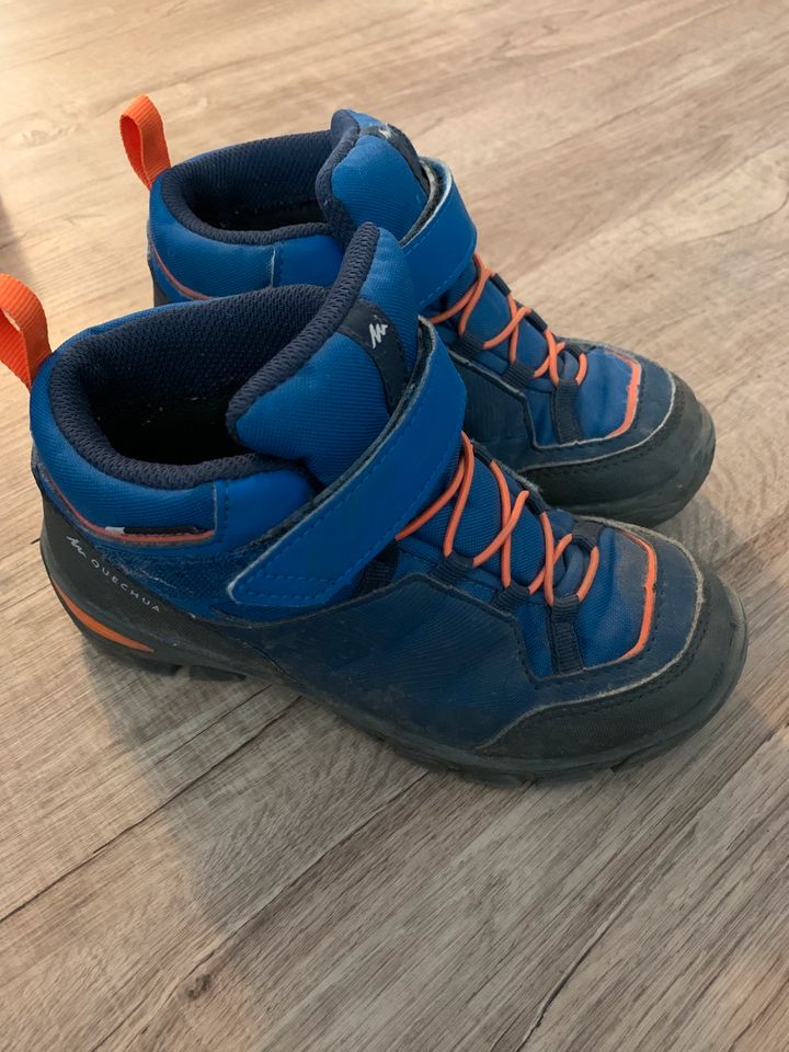 Quechua Jungen Schuhe 33, eher wie 32 in Dallgow