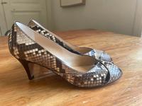 Unützer Peeptoe Pumps beige 37 Neu NP: 395€ Frankfurt am Main - Nordend Vorschau