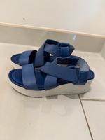 Otto Kern Sandalen blau weiß keilsandalen gr.38 Hessen - Heusenstamm Vorschau