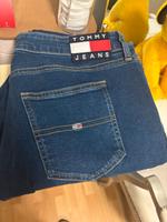 Curvy, Jeans, Tommy Hilfiger Baden-Württemberg - Neustetten Vorschau