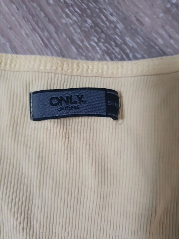 Only Damen Oberteil Top tanktop S  gelb in Frankfurt am Main