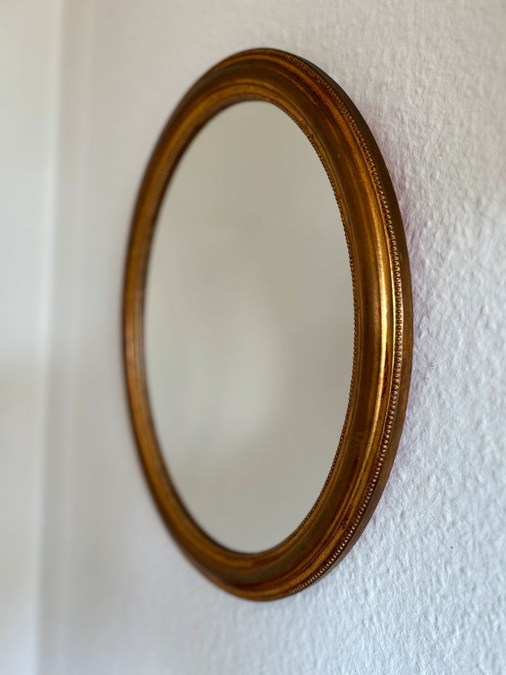 Vintage Spiegel Oval (1960) | 44 x 34 cm | Blattgold in Landau in der Pfalz