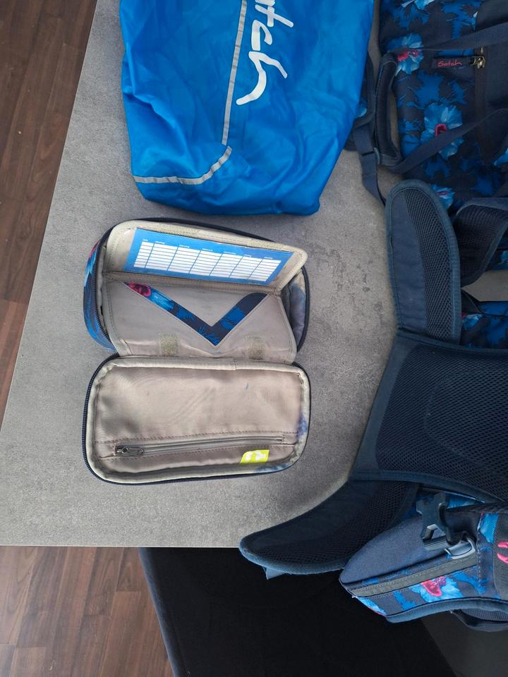 Ergobag satch Waikiki Schultornister Schultasche + Sporttasche in Spenge