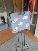 Damen Sport kurz T-Shirt von Nike in gr XS Niedersachsen - Stade Vorschau
