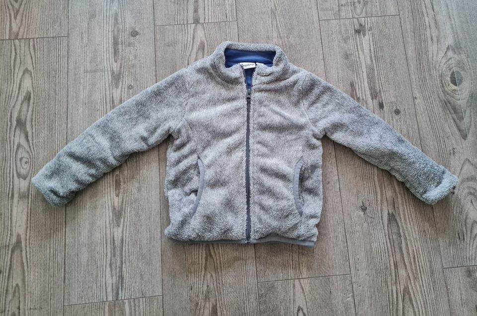 Teddyjacke, Kuscheljacke Jungen Gr. 110 - 138 in Leipzig