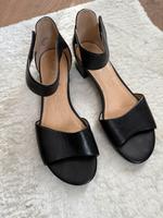 Caprice Sandale mit leichtem Absatz Mitte - Wedding Vorschau