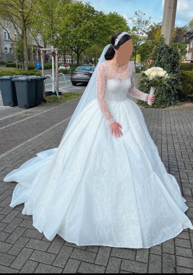 Weißes Brautkleid Hochzeitskleid in Bochum