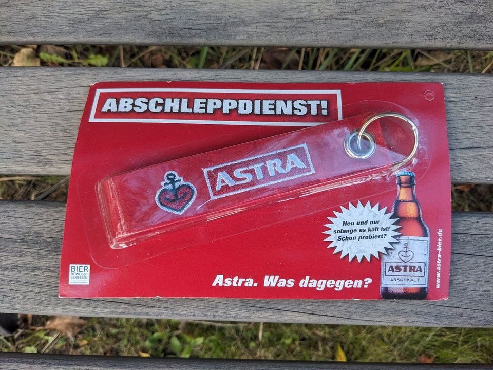 Astra Bier Schlüsselanhänger aus Filz - Abschleppdienst - NEU in Berlin