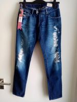 Diesel Jeans NEU ETIKETT nevy slim-tapered used/destroyed 27/32 Nordrhein-Westfalen - Geilenkirchen Vorschau