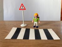 Playmobil Schülerin mit Schild und Zebrastreifen – TOP Zustand Rheinland-Pfalz - Windhagen Vorschau