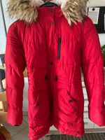 Flauschige Winterjacke in Rot wie NEU Niedersachsen - Adendorf Vorschau