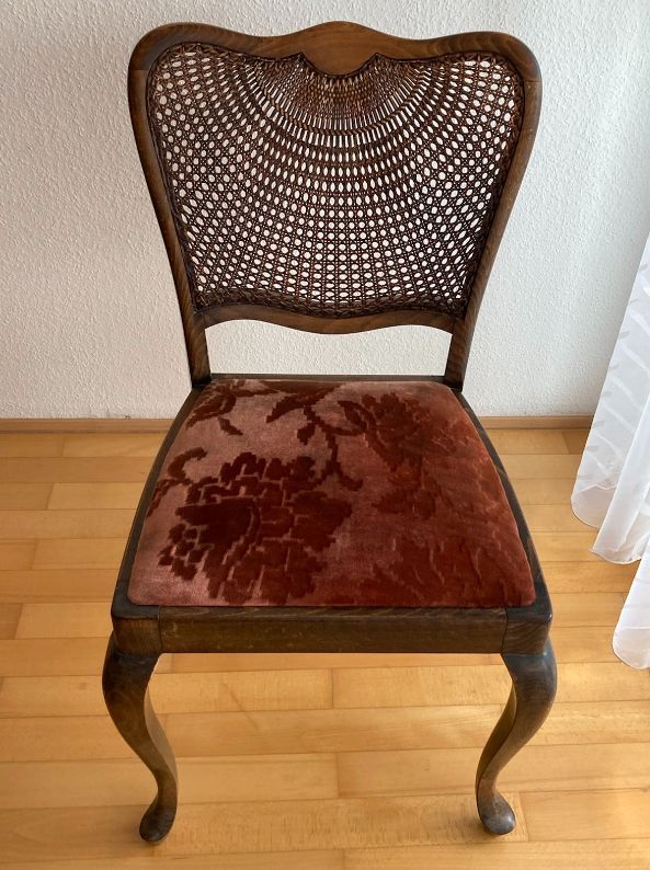 Esstisch, Stühle, Beistelltisch, Chippendale, antik, Echtholz in Mainz