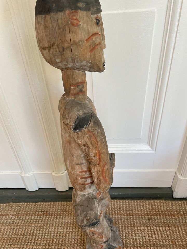 Unikat Holz Statue Kunst Papua-Neuguinea Mensch Schnitzerei boho in Berlin