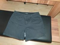 kurze Damenjeans schwarz Niedersachsen - Ilsede Vorschau
