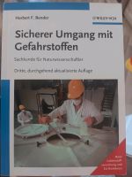 Wie neu !Taschen Buch  Sichere Umgang mit  Gefahrstoffen Schwerin - Altstadt Vorschau