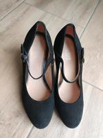 Damen Absatzschuhe mit Riemchen Sachsen - Venusberg Vorschau