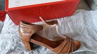 Damenschuh, ara, Leder, ungetragen, braun, Gr 42 Niedersachsen - Uelzen Vorschau