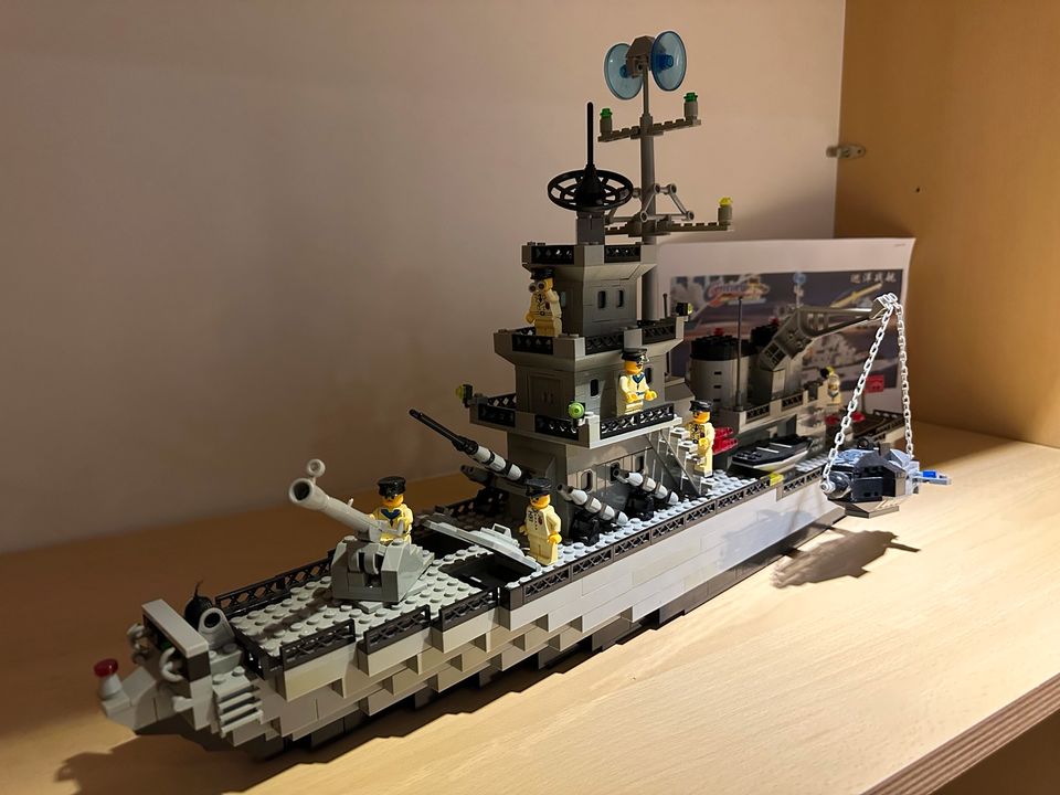 Fregatte von CENTURY, Kein LEGO aber kompatibel, selten in Siegen