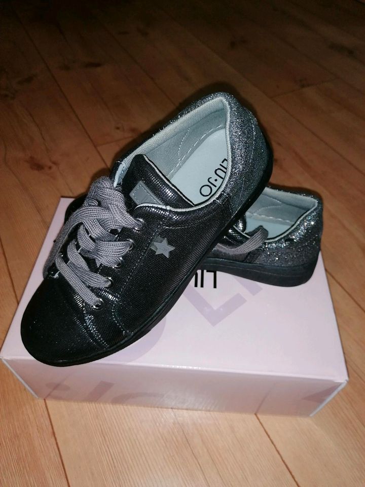 Liu Jo Sneaker in schwarz Silber mit Glitzer Gr. 37 in Schiersfeld